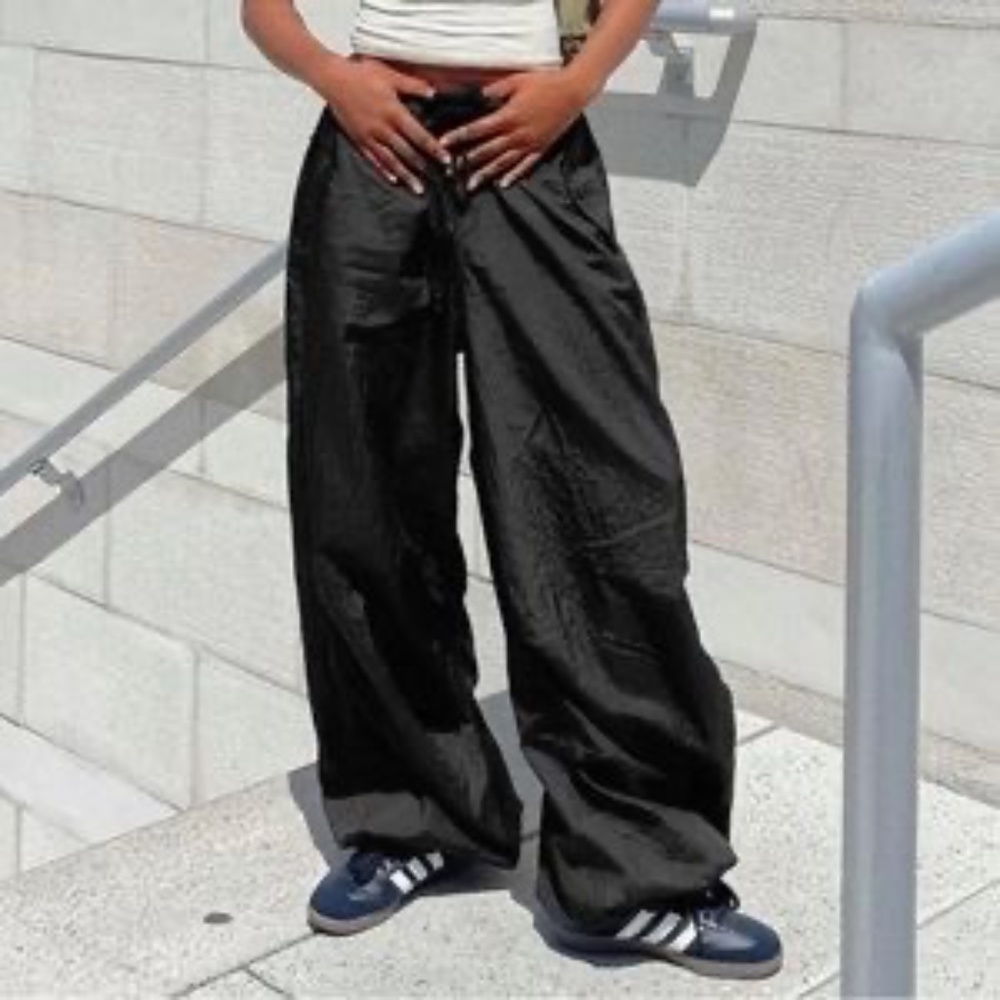 ⚡️Motel Rocks Parachute Pants✨